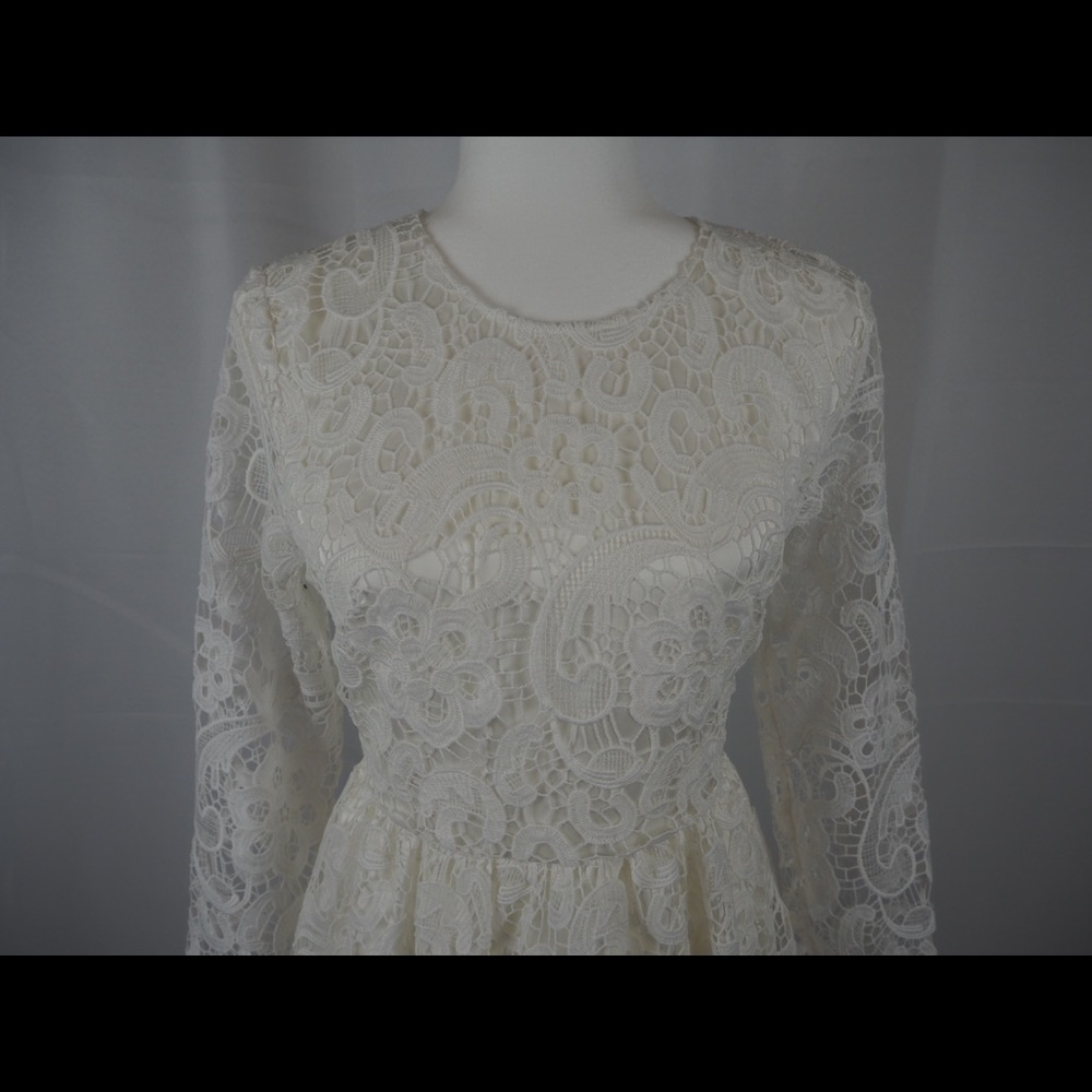 Yumi Kim White Lace Dress - Picture 4 of 16